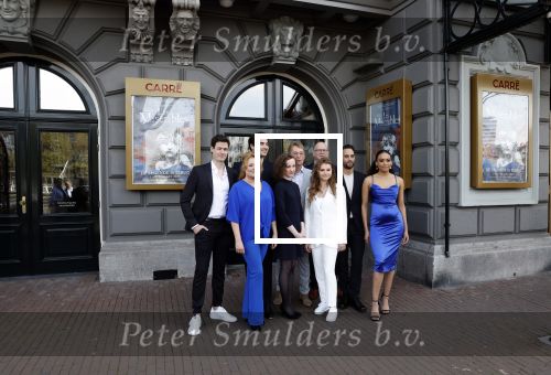 Amsterdam 19 april 2022
Castpresentatie van Les Miserables met oa Sem Gerritsma, Channah Hewitt Mark Roy Luykx Ellen Pieters Milan van Waardenburg Freek Bartels Vajen van den Bosch Producenten Hans Cornelissen en Ruud de Graaf in Koninklijk Theater Carre.