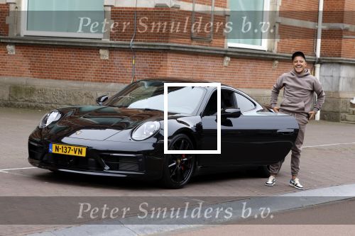 Amsterdam 3 mei 2022
Lik Kleine in zijn nieuwe porsche 911 in amsterdam zuid