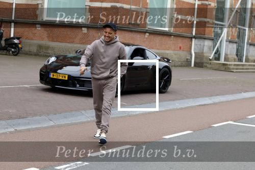 Amsterdam 3 mei 2022
Lik Kleine in zijn nieuwe porsche 911 in amsterdam zuid