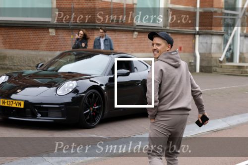 Amsterdam 3 mei 2022
Lik Kleine in zijn nieuwe porsche 911 in amsterdam zuid