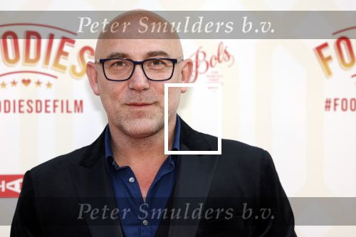 Amsterdam 10 mei 2022
Premiere Foodies in Tuschinski met oa Ilse warringa Holly Brood Sanne Langelaar Sanne Vogel Sinan Eroglu Quiah Shilue Roue Verveer en Johanna Hagen. Loek peters kwam met zijn partner Ilse Heus