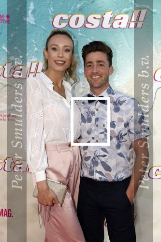 Amsterdam 20 april 2022
Premiere Costa in Tuschinski. Castleden oa , Katja Schuurman Abbey Hoes Soy Kroon Stephanie v Eer Oscar Aerts Sinan Eroglu Roeland Fernhout Tina de Bruin en Lisa Zweerman . De regisseur is Jon Karhaus en Diederik Jekel heeft het script geschreven. Loiza lamers en Hugo Kennis