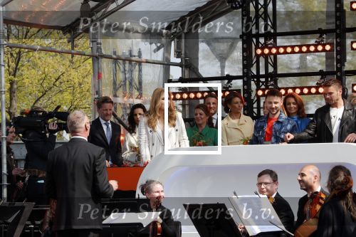 Maastricht 27 april 2022
Koningsdag wordt dit jaar in Maastricht gevierd . Aanwezig Koning Willem Alexander Koningin Maxima Prinses Amalia Prinses Alexia Prinses Ariane Prins Constantijn Prinses Laurentien Prins Maurits Prinses Marilene Prins Bernhard Prinses Annette Prins Floris Prinses Aimee Prins Pieter Christiaan en Prinses Annette. Lucas en Steve