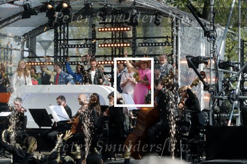 Maastricht 27 april 2022
Koningsdag wordt dit jaar in Maastricht gevierd . Aanwezig Koning Willem Alexander Koningin Maxima Prinses Amalia Prinses Alexia Prinses Ariane Prins Constantijn Prinses Laurentien Prins Maurits Prinses Marilene Prins Bernhard Prinses Annette Prins Floris Prinses Aimee Prins Pieter Christiaan en Prinses Annette. Lucas en Steve