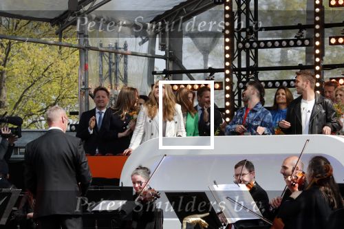 Maastricht 27 april 2022
Koningsdag wordt dit jaar in Maastricht gevierd . Aanwezig Koning Willem Alexander Koningin Maxima Prinses Amalia Prinses Alexia Prinses Ariane Prins Constantijn Prinses Laurentien Prins Maurits Prinses Marilene Prins Bernhard Prinses Annette Prins Floris Prinses Aimee Prins Pieter Christiaan en Prinses Annette. Lucas en Steve