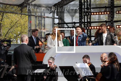 Maastricht 27 april 2022
Koningsdag wordt dit jaar in Maastricht gevierd . Aanwezig Koning Willem Alexander Koningin Maxima Prinses Amalia Prinses Alexia Prinses Ariane Prins Constantijn Prinses Laurentien Prins Maurits Prinses Marilene Prins Bernhard Prinses Annette Prins Floris Prinses Aimee Prins Pieter Christiaan en Prinses Annette. Lucas en Steve