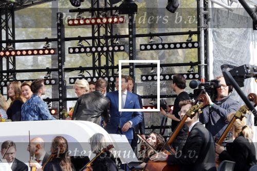 Maastricht 27 april 2022
Koningsdag wordt dit jaar in Maastricht gevierd . Aanwezig Koning Willem Alexander Koningin Maxima Prinses Amalia Prinses Alexia Prinses Ariane Prins Constantijn Prinses Laurentien Prins Maurits Prinses Marilene Prins Bernhard Prinses Annette Prins Floris Prinses Aimee Prins Pieter Christiaan en Prinses Annette. Lucas en Steve
