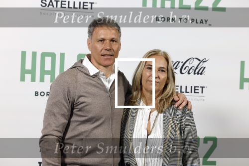 Utrecht 24 april 2022
Opening hal 22.        ( Padel bowling fitness en squash)
De eigenaren zijn Marco v Basten Frank Rijkaard Parry Overeem Barry Atsma en Edwin Oosterlaar. Marco kwam met zijn vrouw Liesbeth