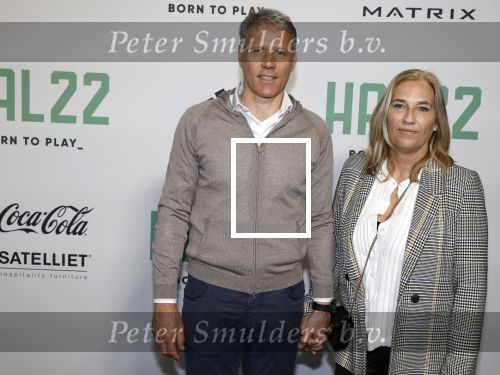 Utrecht 24 april 2022
Opening hal 22.        ( Padel bowling fitness en squash)
De eigenaren zijn Marco v Basten Frank Rijkaard Parry Overeem Barry Atsma en Edwin Oosterlaar. Marco kwam met zijn vrouw Liesbeth