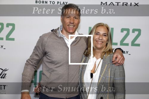 Utrecht 24 april 2022
Opening hal 22.        ( Padel bowling fitness en squash)
De eigenaren zijn Marco v Basten Frank Rijkaard Parry Overeem Barry Atsma en Edwin Oosterlaar. Marco kwam met zijn vrouw Liesbeth