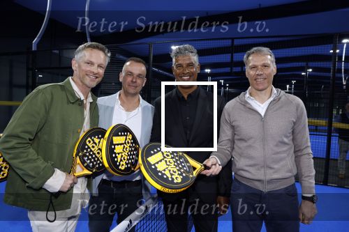 Utrecht 24 april 2022
Opening hal 22.        ( Padel bowling fitness en squash)
De eigenaren zijn Marco v Basten Frank Rijkaard Perry Overeem Barry Atsma en Edwin Oosterlaar.