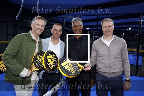 Utrecht 24 april 2022
Opening hal 22.        ( Padel bowling fitness en squash)
De eigenaren zijn Marco v Basten Frank Rijkaard Perry Overeem Barry Atsma en Edwin Oosterlaar.