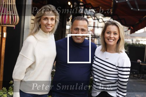 Amsterdam 
Marielle Smit met haar compagnon Lotte Brunninkhuis . Moba Aoulad heeft hun bedrijf overgenomen