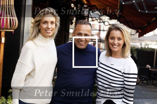 Amsterdam 
Marielle Smit met haar compagnon Lotte Brunninkhuis . Moba Aoulad heeft hun bedrijf overgenomen