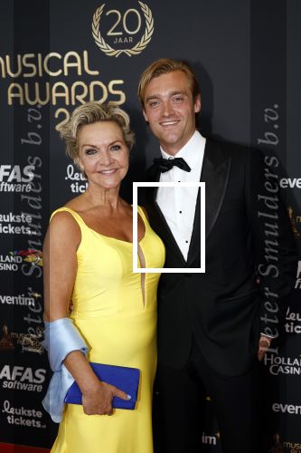 Rotterdam 28 april 2022
Musicalawards gala in Ahoy Rotterdam.
Mariska v Kolck kwam met haar zoon