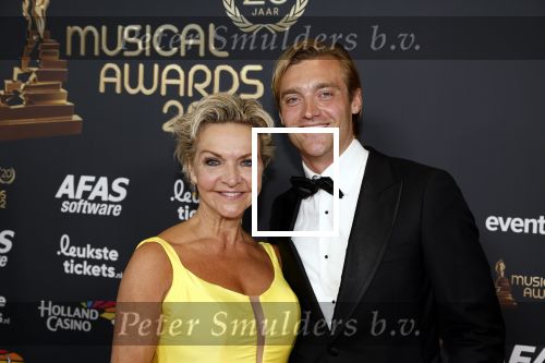 Rotterdam 28 april 2022
Musicalawards gala in Ahoy Rotterdam.
Mariska v Kolck kwam met haar zoon