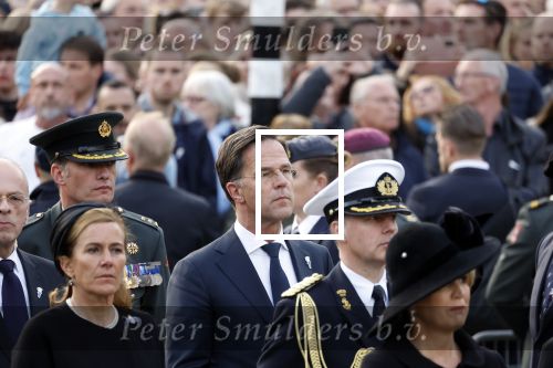 Amsterdam 4 m2i 2022
Dodenherdenking op de dam . Aanwezig oa Koning Willem Alexander Koningin Maxima Mark Rutte en burgemeester Femke Halsema .