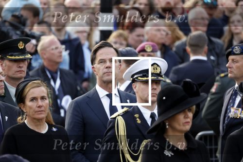 Amsterdam 4 m2i 2022
Dodenherdenking op de dam . Aanwezig oa Koning Willem Alexander Koningin Maxima Mark Rutte en burgemeester Femke Halsema .