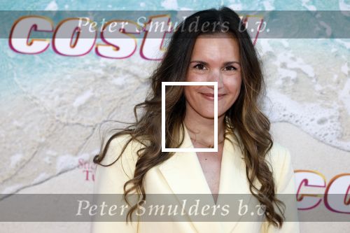 Amsterdam 20 april 2022
Premiere Costa in Tuschinski. Castleden oa , Katja Schuurman Abbey Hoes Soy Kroon Stephanie v Eer Oscar Aerts Sinan Eroglu Roeland Fernhout Tina de Bruin en Lisa Zweerman . De regisseur is Jon Karhaus en Diederik Jekel heeft het script geschreven. Marly v d Velden kwam met partner Mike Meijer