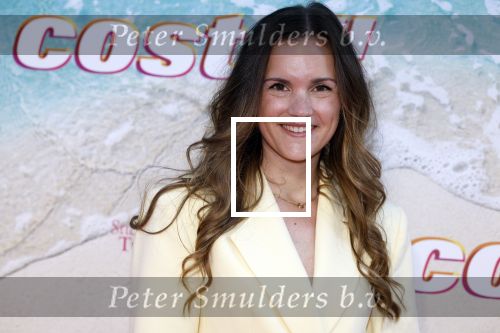 Amsterdam 20 april 2022
Premiere Costa in Tuschinski. Castleden oa , Katja Schuurman Abbey Hoes Soy Kroon Stephanie v Eer Oscar Aerts Sinan Eroglu Roeland Fernhout Tina de Bruin en Lisa Zweerman . De regisseur is Jon Karhaus en Diederik Jekel heeft het script geschreven. Marly v d Velden kwam met partner Mike Meijer