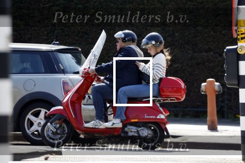 Amsterdam 16 april 2022
Martijn Krabbe op zijn vespa scooter met zijn dochter Michelle Krabbe