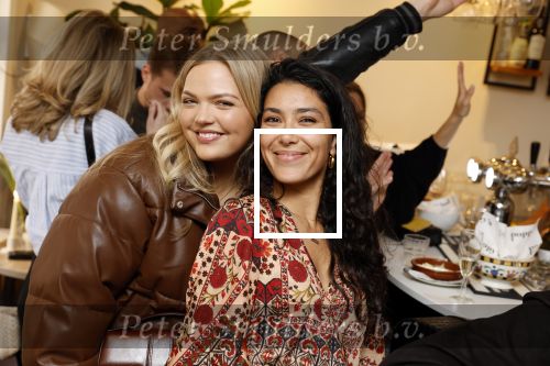 Amsterdam 29 april 2022
Opening Restaurant Poppys van Moise Trustfull Carola Kirschbaum en Britt Scholte in de amsterdamse pijp.
