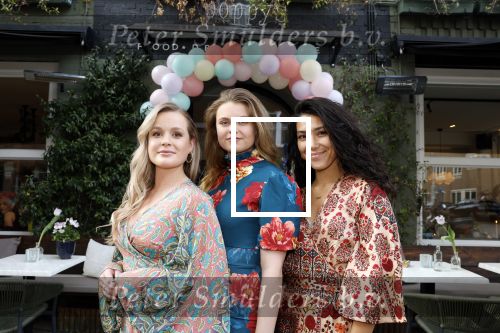 Amsterdam 29 april 2022
Opening Restaurant Poppys van Moise Trustfull Carola Kirschbaum en Britt Scholte in de amsterdamse pijp.