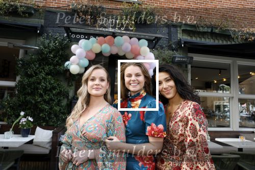 Amsterdam 29 april 2022
Opening Restaurant Poppys van Moise Trustfull Carola Kirschbaum en Britt Scholte in de amsterdamse pijp.