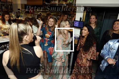 Amsterdam 29 april 2022
Opening Restaurant Poppys van Moise Trustfull Carola Kirschbaum en Britt Scholte in de amsterdamse pijp.