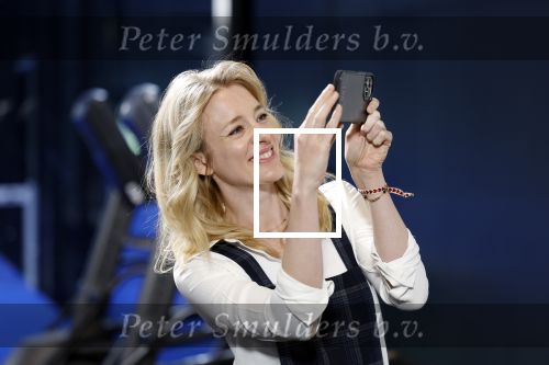 Utrecht 24 april 2022
Opening hal 22.        ( Padel bowling fitness en squash)
De eigenaren zijn Marco v Basten Frank Rijkaard Parry Overeem Barry Atsma en Edwin Oosterlaar. Barry kwam met zijn partner Noortje Herlaar en zijn 2 dochter. Ook zijn vader was erbij . Die werd die dag 80 jaar oud.