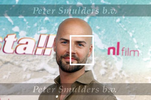 Amsterdam 20 april 2022
Premiere Costa in Tuschinski. Castleden oa , Katja Schuurman Abbey Hoes Soy Kroon Stephanie v Eer Oscar Aerts Sinan Eroglu Roeland Fernhout Tina de Bruin en Lisa Zweerman . De regisseur is Jon Karhaus en Diederik Jekel heeft het script geschreven. Oscar Aerts kwam met zijn zwangere vrouw