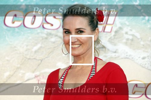 Amsterdam 20 april 2022
Premiere Costa in Tuschinski. Castleden oa , Katja Schuurman Abbey Hoes Soy Kroon Stephanie v Eer Oscar Aerts Sinan Eroglu Roeland Fernhout Tina de Bruin en Lisa Zweerman . De regisseur is Jon Karhaus en Diederik Jekel heeft het script geschreven.