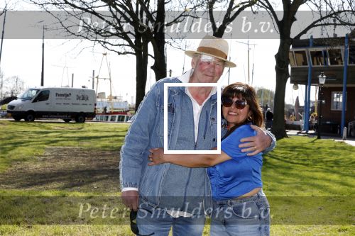 Enkhuizen 2 mei 2022
Peter Faber met zijn engelse vrouw Rosanna . Peter opent binnekort een expositie in Enkhuizen