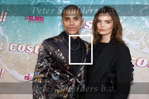 Amsterdam 20 april 2022
Premiere Costa in Tuschinski. Castleden oa , Katja Schuurman Abbey Hoes Soy Kroon Stephanie v Eer Oscar Aerts Sinan Eroglu Roeland Fernhout Tina de Bruin en Lisa Zweerman . De regisseur is Jon Karhaus en Diederik Jekel heeft het script geschreven.