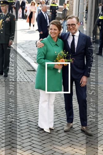 Maastricht 27 april 2022
Koningsdag wordt dit jaar in Maastricht gevierd . Aanwezig Koning Willem Alexander Koningin Maxima Prinses Amalia Prinses Alexia Prinses Ariane Prins Constantijn Prinses Laurentien Prins Maurits Prinses Marilene Prins Bernhard Prinses Annette Prins Floris Prinses Aimee Prins Pieter Christiaan en Prinses Annette.