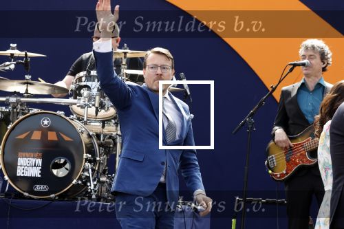 Maastricht 27 april 2022
Koningsdag wordt dit jaar in Maastricht gevierd . Aanwezig Koning Willem Alexander Koningin Maxima Prinses Amalia Prinses Alexia Prinses Ariane Prins Constantijn Prinses Laurentien Prins Maurits Prinses Marilene Prins Bernhard Prinses Annette Prins Floris Prinses Aimee Prins Pieter Christiaan en Prinses Annette.