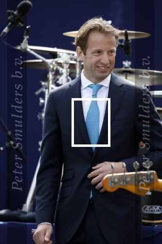 Maastricht 27 april 2022
Koningsdag wordt dit jaar in Maastricht gevierd . Aanwezig Koning Willem Alexander Koningin Maxima Prinses Amalia Prinses Alexia Prinses Ariane Prins Constantijn Prinses Laurentien Prins Maurits Prinses Marilene Prins Bernhard Prinses Annette Prins Floris Prinses Aimee Prins Pieter Christiaan en Prinses Annette.
