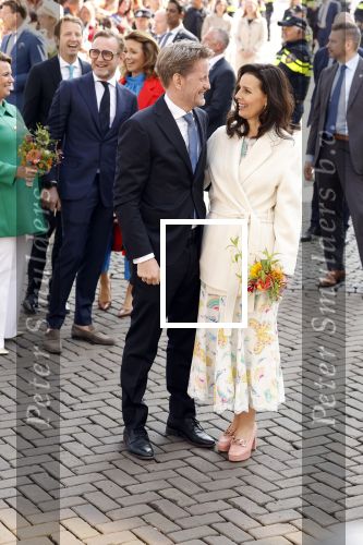 Maastricht 27 april 2022
Koningsdag wordt dit jaar in Maastricht gevierd . Aanwezig Koning Willem Alexander Koningin Maxima Prinses Amalia Prinses Alexia Prinses Ariane Prins Constantijn Prinses Laurentien Prins Maurits Prinses Marilene Prins Bernhard Prinses Annette Prins Floris Prinses Aimee Prins Pieter Christiaan en Prinses Annette.