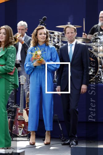 Maastricht 27 april 2022
Koningsdag wordt dit jaar in Maastricht gevierd . Aanwezig Koning Willem Alexander Koningin Maxima Prinses Amalia Prinses Alexia Prinses Ariane Prins Constantijn Prinses Laurentien Prins Maurits Prinses Marilene Prins Bernhard Prinses Annette Prins Floris Prinses Aimee Prins Pieter Christiaan en Prinses Annette.