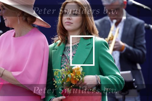 Maastricht 27 april 2022
Koningsdag wordt dit jaar in Maastricht gevierd . Aanwezig Koning Willem Alexander Koningin Maxima Prinses Amalia Prinses Alexia Prinses Ariane Prins Constantijn Prinses Laurentien Prins Maurits Prinses Marilene Prins Bernhard Prinses Annette Prins Floris Prinses Aimee Prins Pieter Christiaan en Prinses Annette.