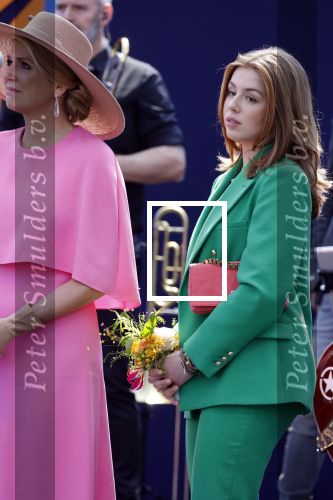 Maastricht 27 april 2022
Koningsdag wordt dit jaar in Maastricht gevierd . Aanwezig Koning Willem Alexander Koningin Maxima Prinses Amalia Prinses Alexia Prinses Ariane Prins Constantijn Prinses Laurentien Prins Maurits Prinses Marilene Prins Bernhard Prinses Annette Prins Floris Prinses Aimee Prins Pieter Christiaan en Prinses Annette.