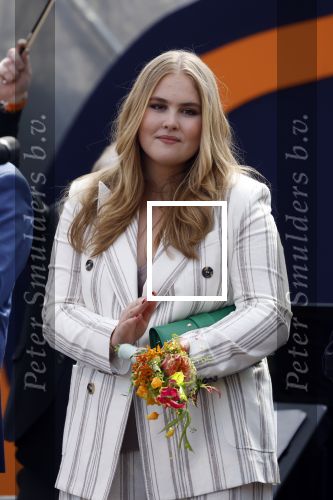 Maastricht 27 april 2022
Koningsdag wordt dit jaar in Maastricht gevierd . Aanwezig Koning Willem Alexander Koningin Maxima Prinses Amalia Prinses Alexia Prinses Ariane Prins Constantijn Prinses Laurentien Prins Maurits Prinses Marilene Prins Bernhard Prinses Annette Prins Floris Prinses Aimee Prins Pieter Christiaan en Prinses Annette.