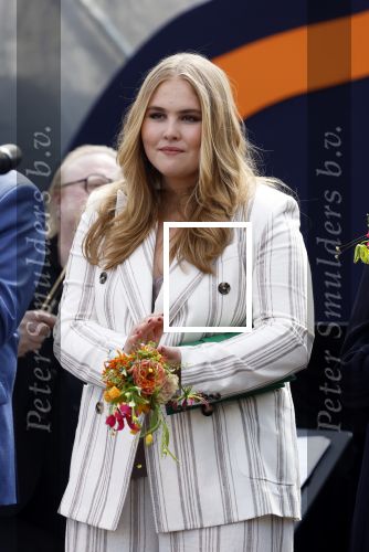 Maastricht 27 april 2022
Koningsdag wordt dit jaar in Maastricht gevierd . Aanwezig Koning Willem Alexander Koningin Maxima Prinses Amalia Prinses Alexia Prinses Ariane Prins Constantijn Prinses Laurentien Prins Maurits Prinses Marilene Prins Bernhard Prinses Annette Prins Floris Prinses Aimee Prins Pieter Christiaan en Prinses Annette.