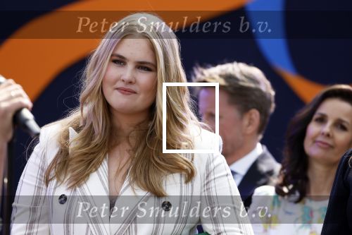 Maastricht 27 april 2022
Koningsdag wordt dit jaar in Maastricht gevierd . Aanwezig Koning Willem Alexander Koningin Maxima Prinses Amalia Prinses Alexia Prinses Ariane Prins Constantijn Prinses Laurentien Prins Maurits Prinses Marilene Prins Bernhard Prinses Annette Prins Floris Prinses Aimee Prins Pieter Christiaan en Prinses Annette.