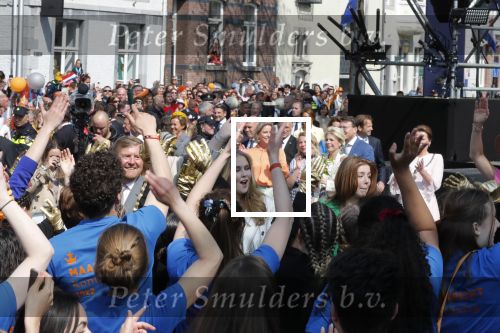 Maastricht 27 april 2022
Koningsdag wordt dit jaar in Maastricht gevierd . Aanwezig Koning Willem Alexander Koningin Maxima Prinses Amalia Prinses Alexia Prinses Ariane Prins Constantijn Prinses Laurentien Prins Maurits Prinses Marilene Prins Bernhard Prinses Annette Prins Floris Prinses Aimee Prins Pieter Christiaan en Prinses Annette.