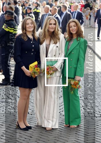 Maastricht 27 april 2022
Koningsdag wordt dit jaar in Maastricht gevierd . Aanwezig Koning Willem Alexander Koningin Maxima Prinses Amalia Prinses Alexia Prinses Ariane Prins Constantijn Prinses Laurentien Prins Maurits Prinses Marilene Prins Bernhard Prinses Annette Prins Floris Prinses Aimee Prins Pieter Christiaan en Prinses Annette.