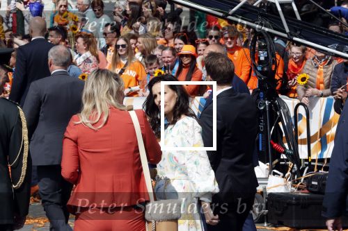 Maastricht 27 april 2022
Koningsdag wordt dit jaar in Maastricht gevierd . Aanwezig Koning Willem Alexander Koningin Maxima Prinses Amalia Prinses Alexia Prinses Ariane Prins Constantijn Prinses Laurentien Prins Maurits Prinses Marilene Prins Bernhard Prinses Annette Prins Floris Prinses Aimee Prins Pieter Christiaan en Prinses Annette.