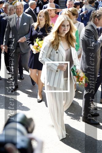 Maastricht 27 april 2022
Koningsdag wordt dit jaar in Maastricht gevierd . Aanwezig Koning Willem Alexander Koningin Maxima Prinses Amalia Prinses Alexia Prinses Ariane Prins Constantijn Prinses Laurentien Prins Maurits Prinses Marilene Prins Bernhard Prinses Annette Prins Floris Prinses Aimee Prins Pieter Christiaan en Prinses Annette.