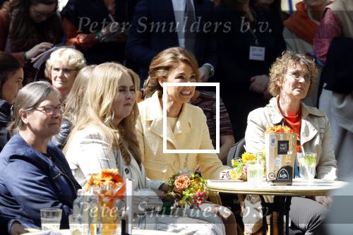 Maastricht 27 april 2022
Koningsdag wordt dit jaar in Maastricht gevierd . Aanwezig Koning Willem Alexander Koningin Maxima Prinses Amalia Prinses Alexia Prinses Ariane Prins Constantijn Prinses Laurentien Prins Maurits Prinses Marilene Prins Bernhard Prinses Annette Prins Floris Prinses Aimee Prins Pieter Christiaan en Prinses Annette.