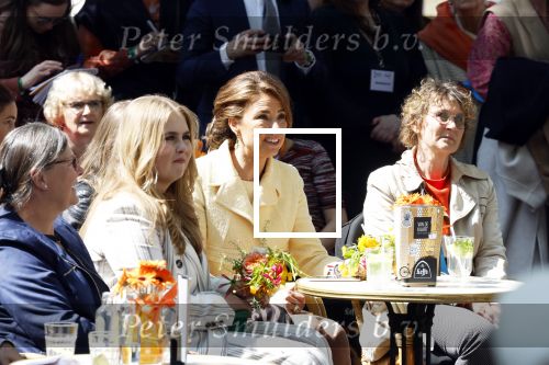 Maastricht 27 april 2022
Koningsdag wordt dit jaar in Maastricht gevierd . Aanwezig Koning Willem Alexander Koningin Maxima Prinses Amalia Prinses Alexia Prinses Ariane Prins Constantijn Prinses Laurentien Prins Maurits Prinses Marilene Prins Bernhard Prinses Annette Prins Floris Prinses Aimee Prins Pieter Christiaan en Prinses Annette.